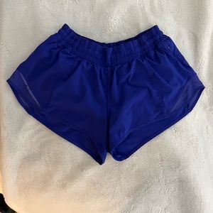 Lululemon Blue Hotty Hot 2.5in Inseam
